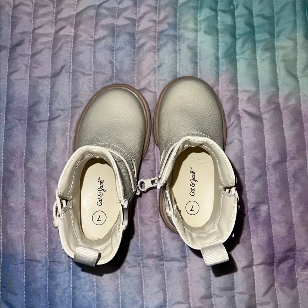 Cat & Jack Toddler Boots - Picture 3 of 3